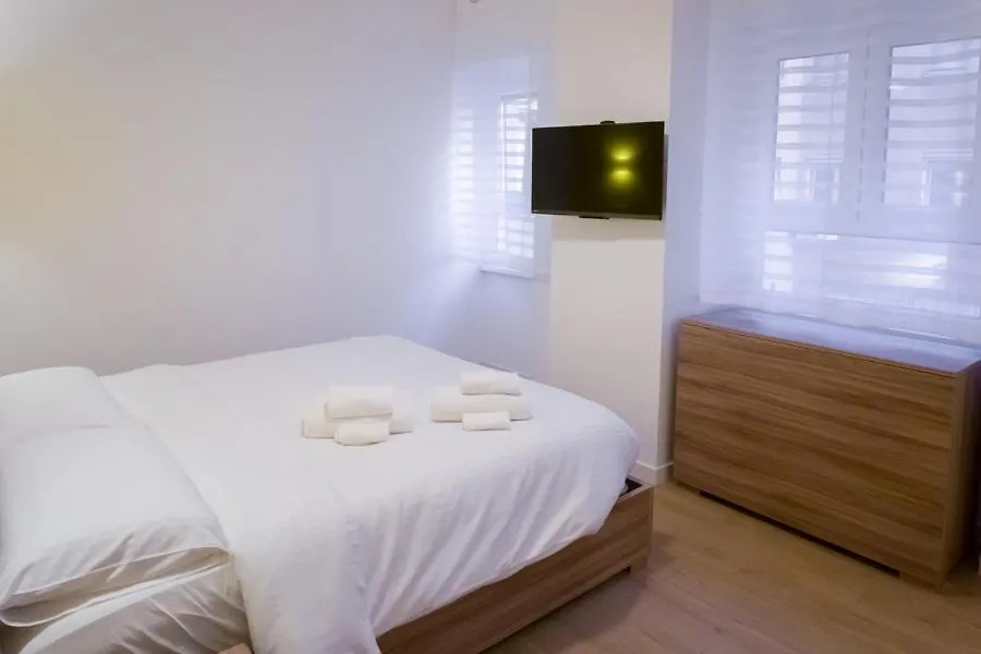 Roomapartment Roma Italy
